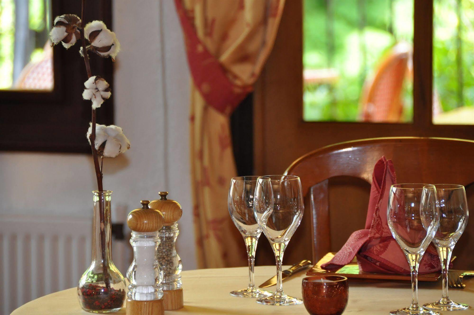 Le Moulin Du Landion Hotel Et Spa Доланкур Екстериор снимка